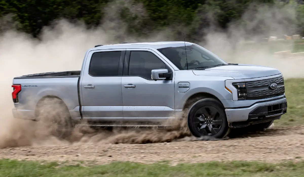 Ford - F-150 Lightning Lariat - Electric Pick-up Truck Rentals - Used Electric Pick-up Truck - Exclusive Concierge Club.webp